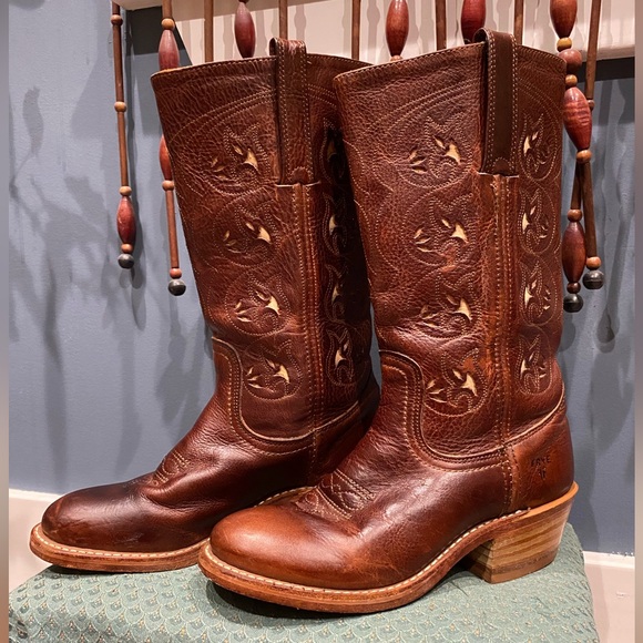 Frye Shoes - Vintage Floral Frye Campus Boots